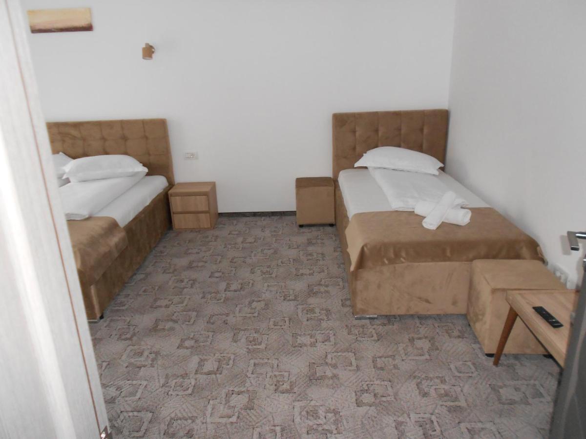 Andrana Hotel Caciulata Eksteriør billede